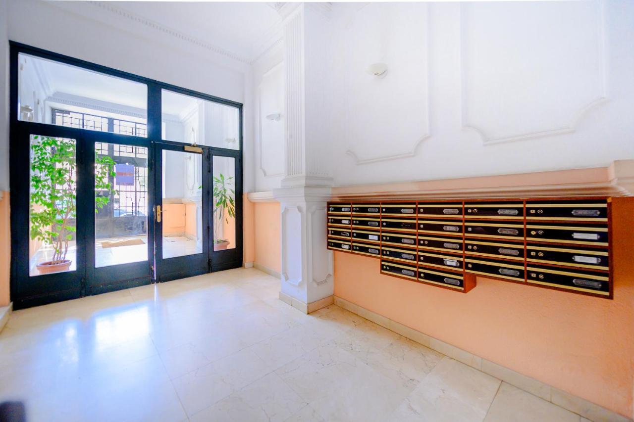 For You Rentals Coqueto Y Bonito Apartamento Temporal De Dos Dormitorios En El Retiro Axii66 Madri Exterior foto