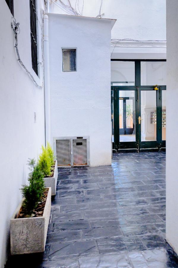 For You Rentals Coqueto Y Bonito Apartamento Temporal De Dos Dormitorios En El Retiro Axii66 Madri Exterior foto